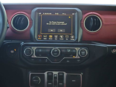 Used 2023 Jeep Wrangler Unlimited Rubicon 4xe AWD/4WD image 20