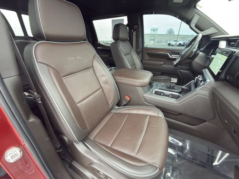 Used 2024 GMC Sierra 1500 Denali w/ Technology Package image 15