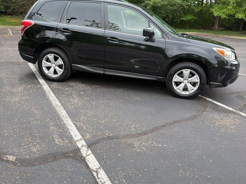 Used 2016 Subaru Forester 2.5i Premium w/ Popular Package #2 AWD/4WD image 12