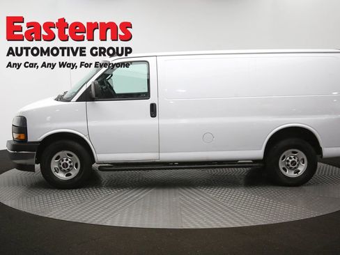 Used 2020 GMC Savana 2500 w/ Driver Convenience Package RWD image 57
