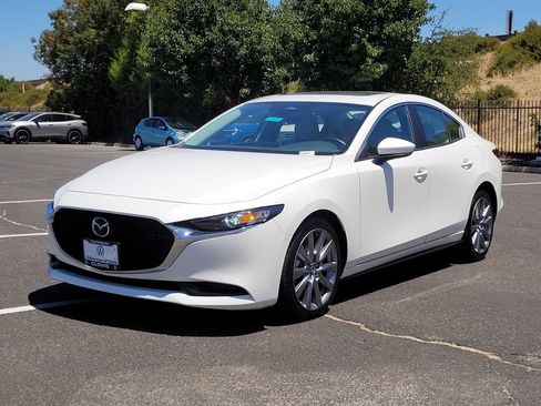 Used 2025 MAZDA MAZDA3 s FWD image 10