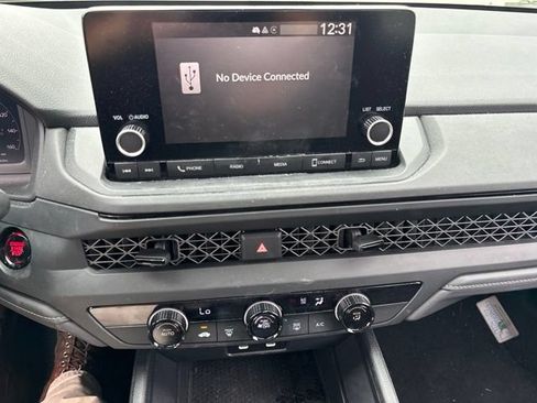 Used 2023 Honda Accord LX image 16