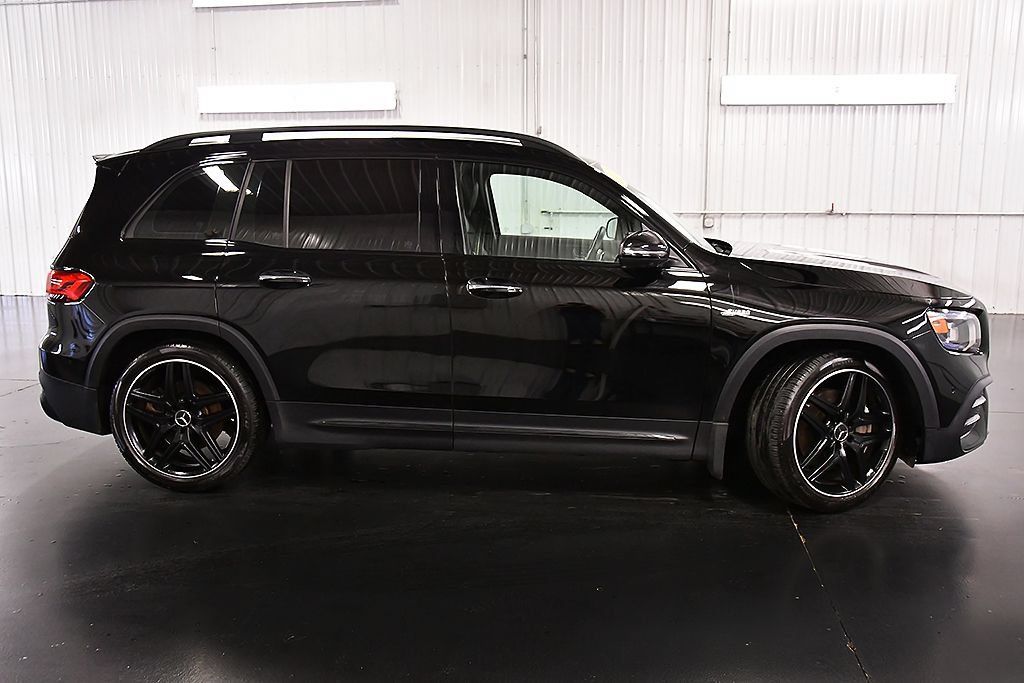 Used 2023 Mercedes-Benz GLB 35 AMG 4MATIC image 8