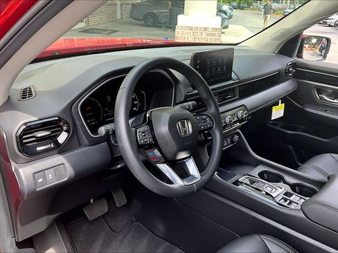Used 2025 Honda Pilot EX-L image 15