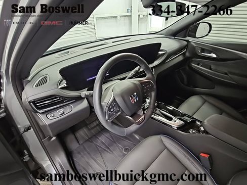 Used 2025 Buick Envista Sport Touring w/ Convenience I Package image 11