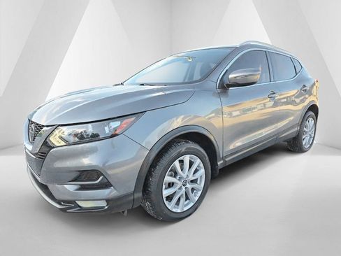 Used 2022 Nissan Rogue Sport SV FWD image 3