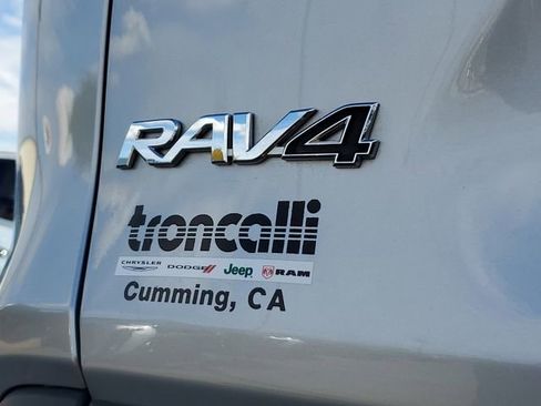 Used 2024 Toyota RAV4 Limited image 8