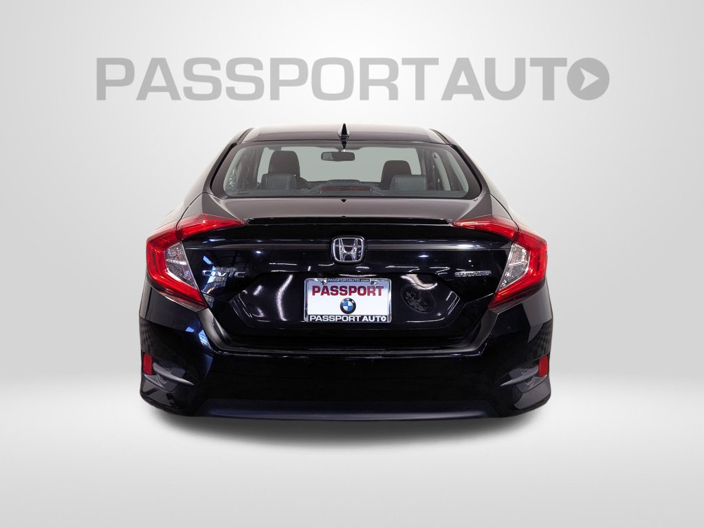 Used 2016 Honda Civic Touring image 8