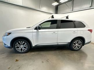 Used 2017 Mitsubishi Outlander ES FWD video 2