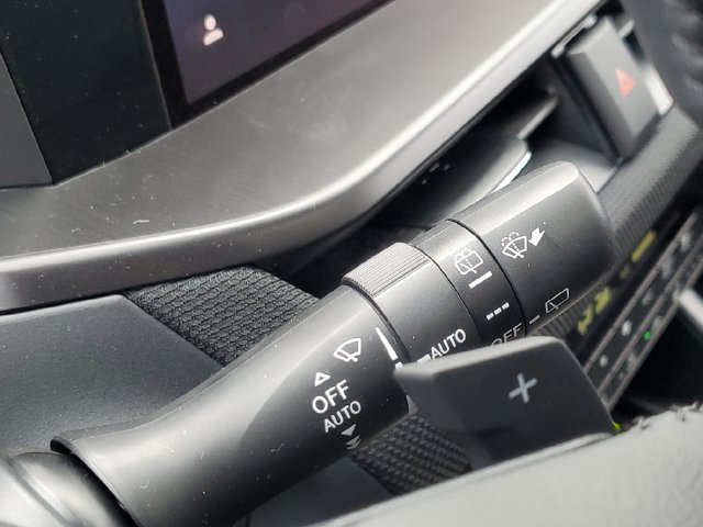 New 2026 Subaru Outback Limited AWD/4WD image 12