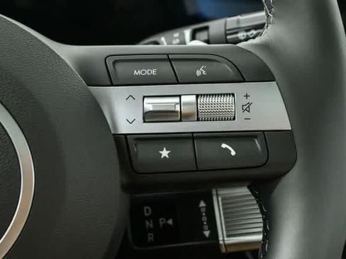New 2025 Hyundai Sonata Limited FWD image 12