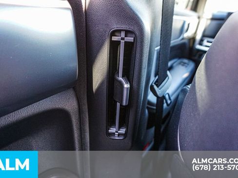 Used 2025 Hyundai Santa Fe SEL image 33