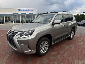 Used 2023 Lexus GX 460 Premium AWD/4WD video 1