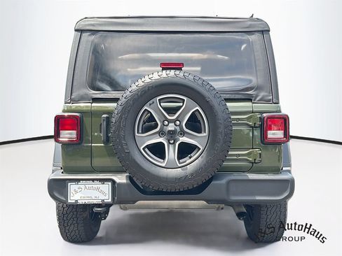 Used 2021 Jeep Wrangler Unlimited Sport AWD/4WD image 6