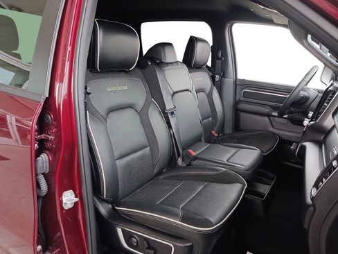 Certified 2025 RAM 1500 Laramie AWD/4WD image 28