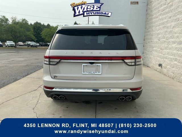 Used 2020 Lincoln Aviator Reserve w/ Elements Package Plus AWD/4WD image 11