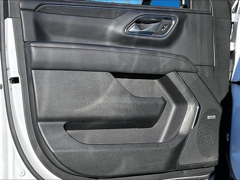 Used 2022 GMC Yukon AT4 image 27