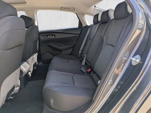 Used 2024 Honda Accord EX image 19
