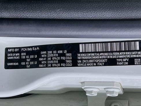 Used 2016 Jeep Renegade Latitude image 26