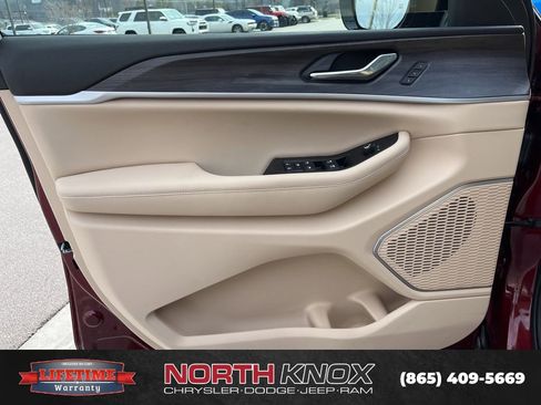 New 2026 Jeep Grand Cherokee L Limited image 5