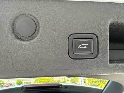 Used 2022 Chevrolet Equinox RS AWD/4WD image 58
