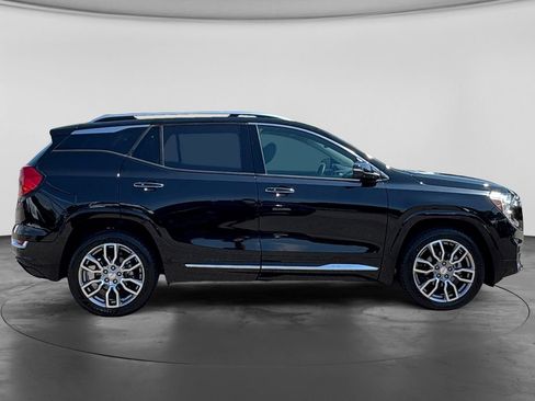 Used 2022 GMC Terrain Denali AWD/4WD image 11