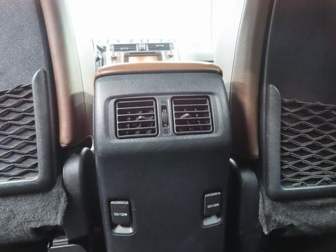 Used 2019 Toyota 4Runner Limited image 11