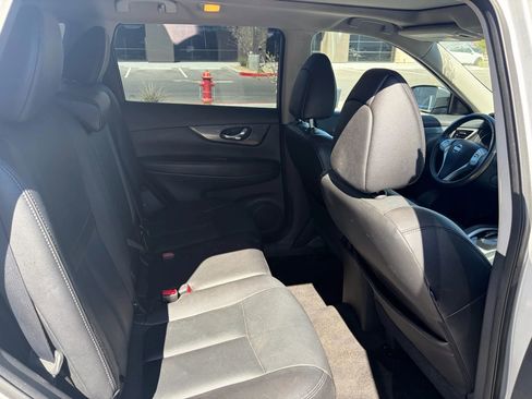 Used 2016 Nissan Rogue SL w/ SL Premium Package image 14