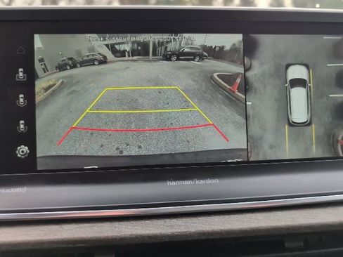 Used 2022 Kia Telluride SX w/ SX Prestige Package image 10