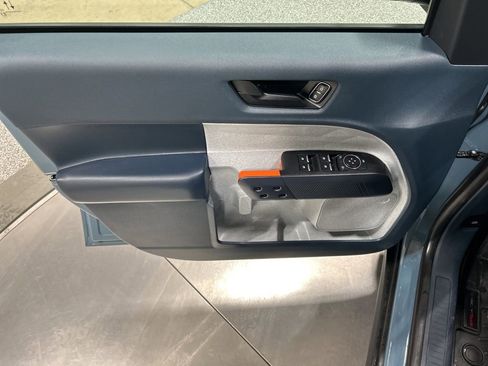 Used 2022 Ford Maverick XLT w/ Equipment Group 300A Standard image 15