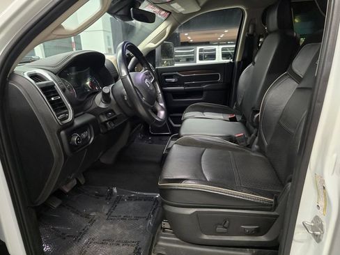 Used 2024 RAM 2500 Laramie w/ Safety Group AWD/4WD image 18