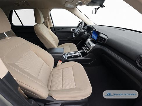 Used 2023 Ford Explorer 4WD image 11