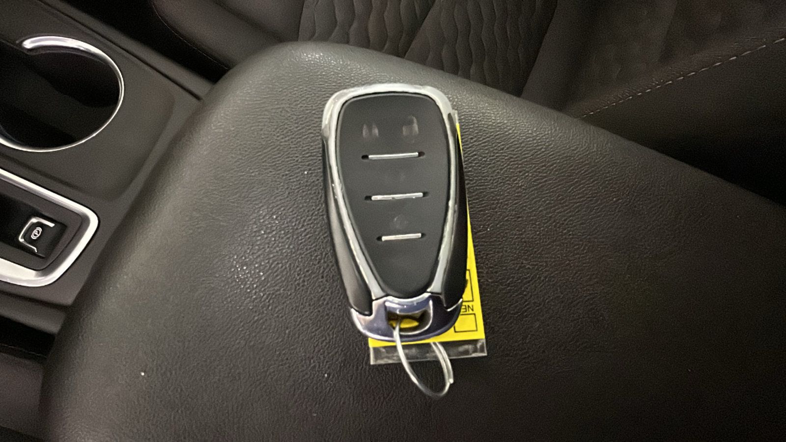 Used 2019 Chevrolet Equinox LT FWD image 25