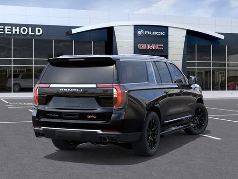 New 2026 GMC Yukon XL Denali w/ Denali Reserve Package AWD/4WD image 4