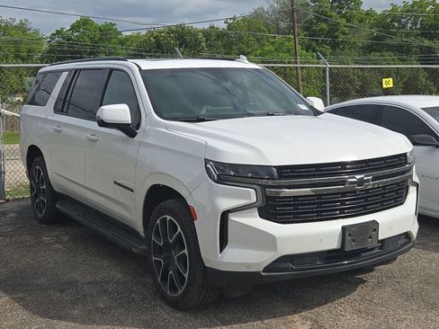 Used 2021 Chevrolet Suburban RST w/ Luxury Package AWD/4WD image 1