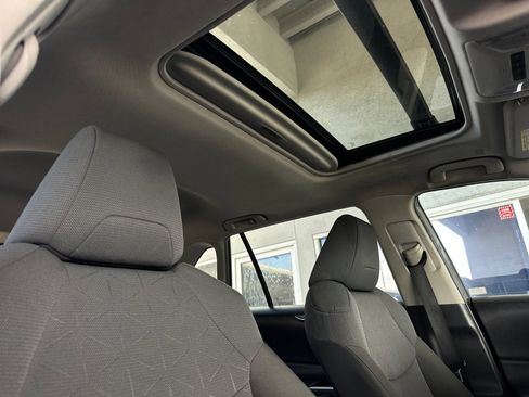 Used 2023 Toyota RAV4 XLE w/ Convenience Package image 16