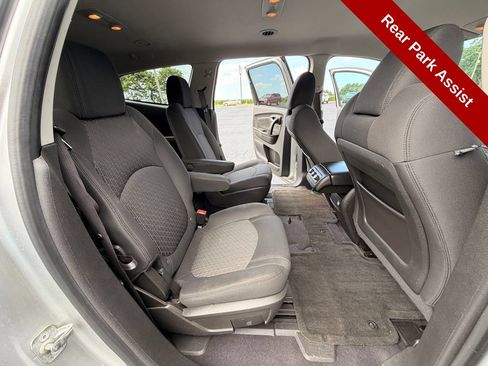 Used 2012 Chevrolet Traverse LT w/ All-Star Edition FWD image 29