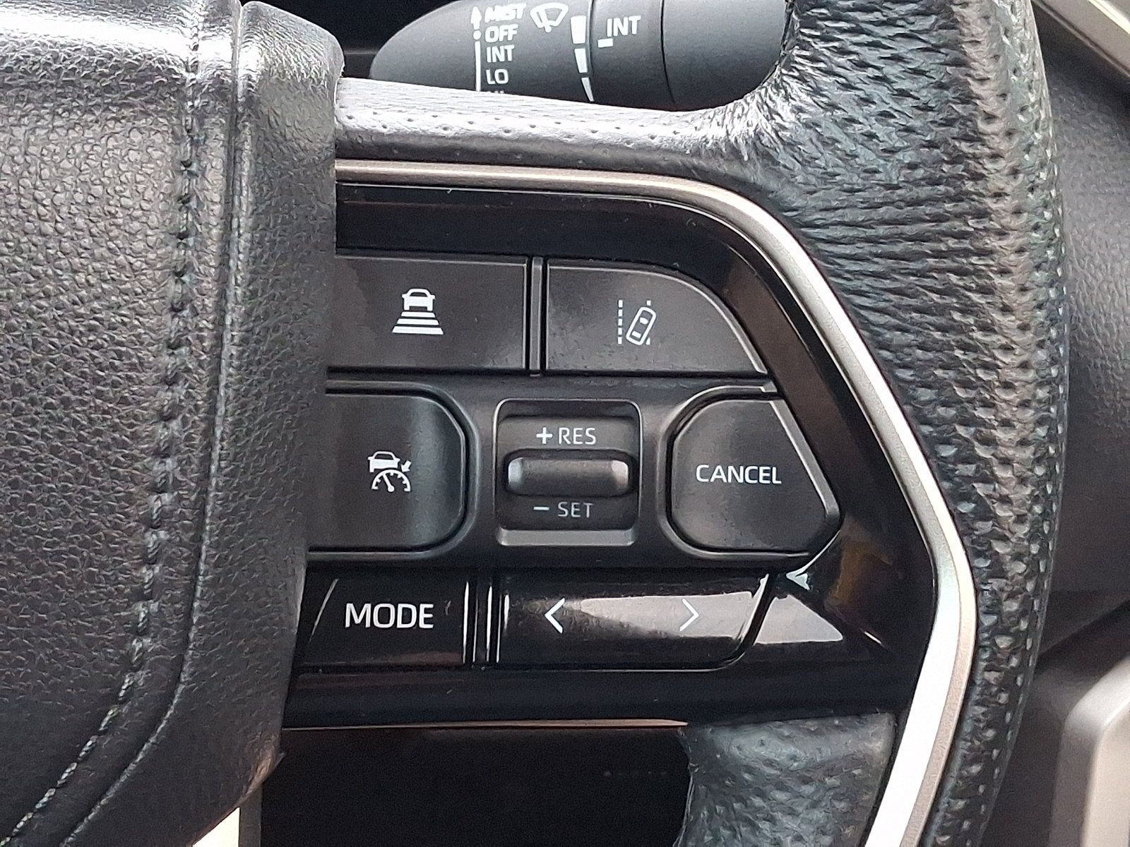 Used 2024 Toyota Tundra Limited AWD/4WD image 22