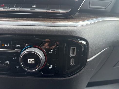 Used 2025 Chevrolet Silverado 1500 LT image 27