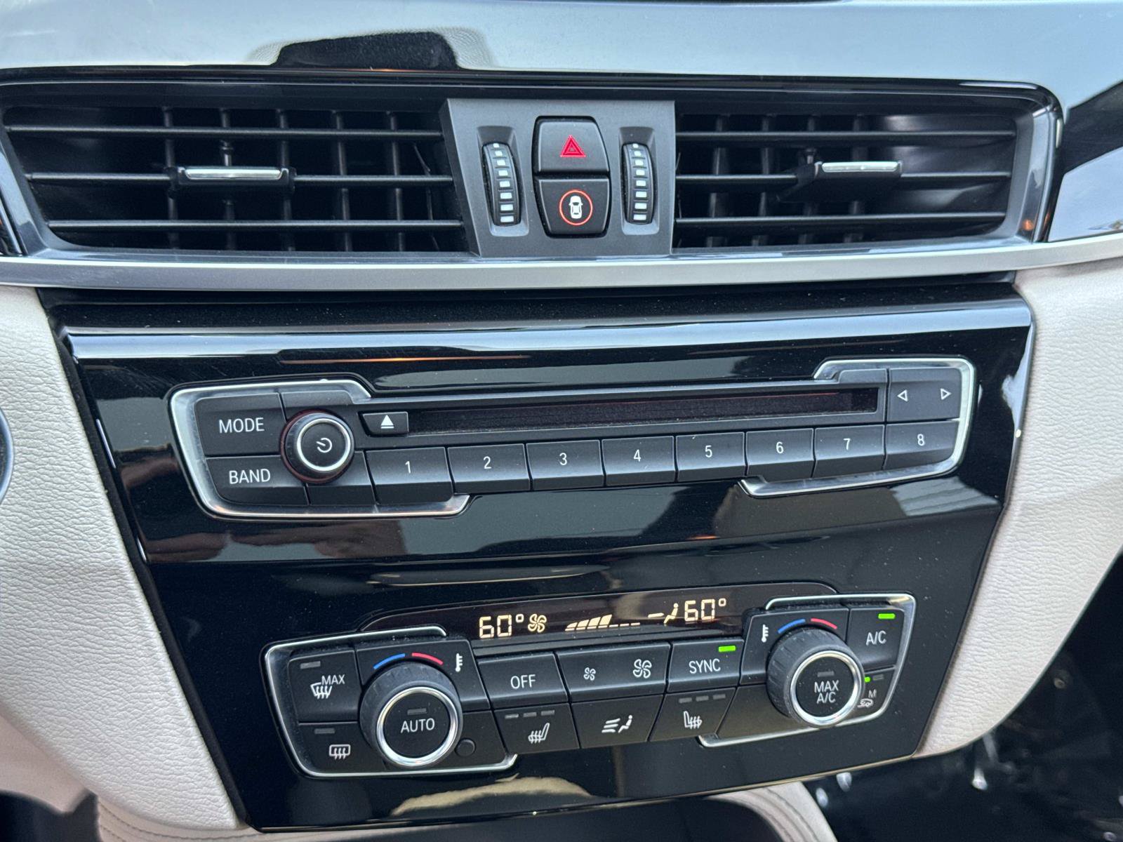 Used 2019 BMW X1 sDrive28i FWD image 14