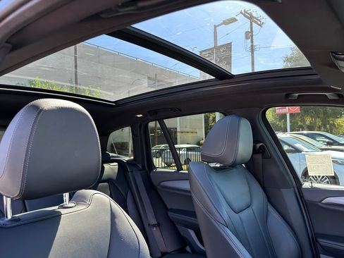 Used 2023 BMW X3 M40i w/ Shadowloine Package AWD/4WD image 19
