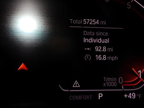 Used 2019 BMW X5 xDrive40i w/ M Sport Package image 21