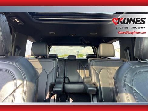 Used 2019 Ford Expedition Limited w/ Equipment Group 301A AWD/4WD image 42