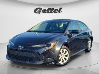 Used 2022 Toyota Corolla LE FWD video 1