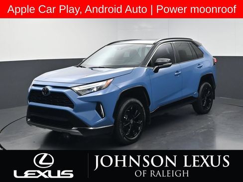 Used 2025 Toyota RAV4 XSE w/ Weather Package AWD/4WD image 1