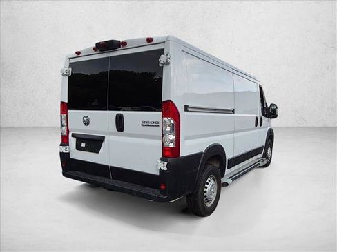 Used 2025 RAM ProMaster 2500 w/ U-Haul Equipment Group FWD image 5