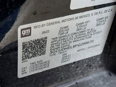 Used 2023 Chevrolet Silverado 1500 ZR2 w/ Technology Package image 35