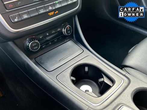 Used 2017 Mercedes-Benz GLA 250 4MATIC image 21