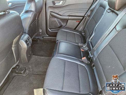 Used 2025 Ford Escape ST-Line image 36