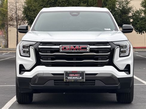 New 2026 GMC Terrain Elevation w/ LPO, Floor Liner Package image 10